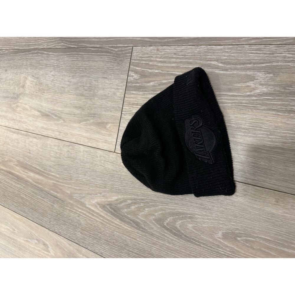 Los Angeles Lakers beanie bundle - Picture 6 of 6